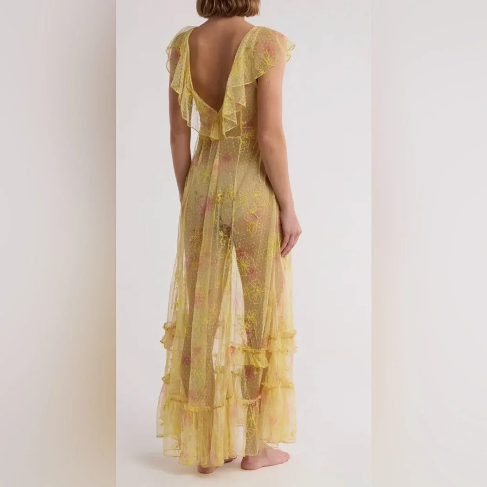 dot long sleeved spring dress Floral Satin Maxi | High Neck Puff Sleeve Dress with Adjustable Waist Tie 2025-01-20T15:28:47Z while the ​high neckline​ FREEMARKET Women's Cotton Poplin Size:L/XL US letter